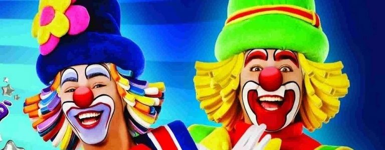 Você já viu Patati Patatá sem maquiagem? Essas fotos estão bugando a ...